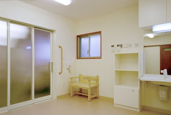 そんぽの家加島駅前