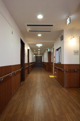 そんぽの家西田辺駅前