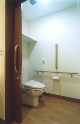 そんぽの家八坂