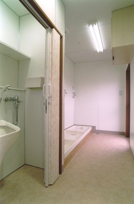 そんぽの家八坂