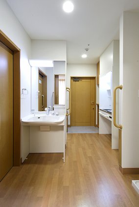 そんぽの家氷川台