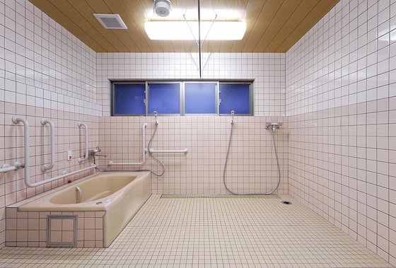 そんぽの家三鷹中原