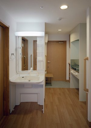 そんぽの家東六郷