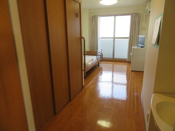 そんぽの家交野駅前