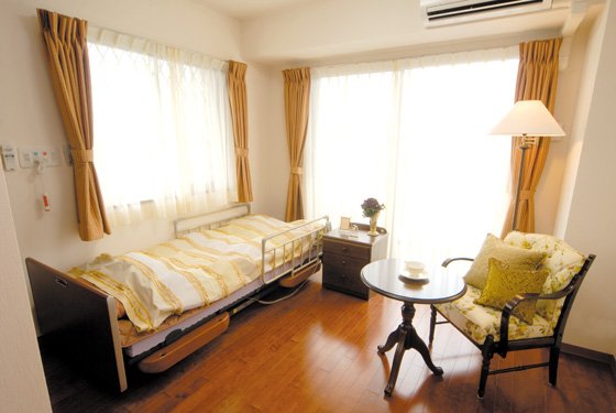 ＳＯＭＰＯケアラヴィーレ多摩川桜並木