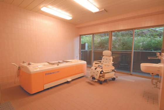 ＳＯＭＰＯケアラヴィーレ久地