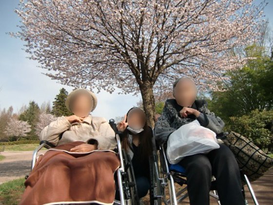 ＳＯＭＰＯケアラヴィーレレジデンス泉中央