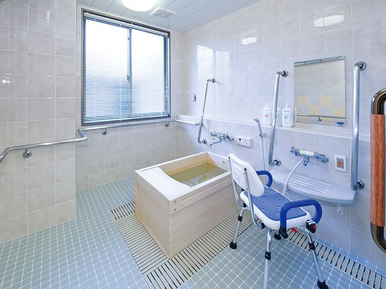 ＳＯＭＰＯケアラヴィーレ世田谷船橋