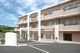 ＳＯＭＰＯケアラヴィーレ横浜弥生台