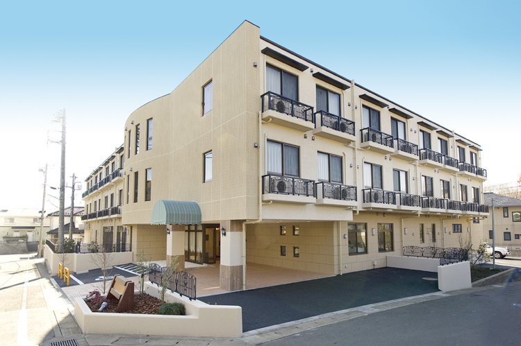 ＳＯＭＰＯケアラヴィーレ伊勢原