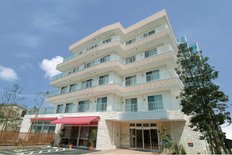 ＳＯＭＰＯケアラヴィーレ本厚木