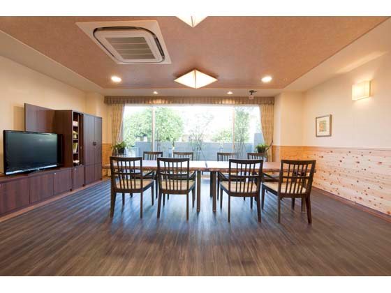 ＳＯＭＰＯケアラヴィーレ座間谷戸山公園