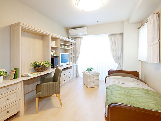 ＳＯＭＰＯケアラヴィーレ座間谷戸山公園