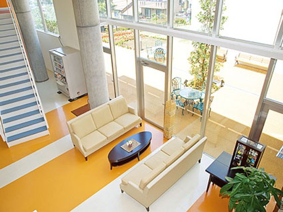 ＳＯＭＰＯケアラヴィーレ座間谷戸山公園