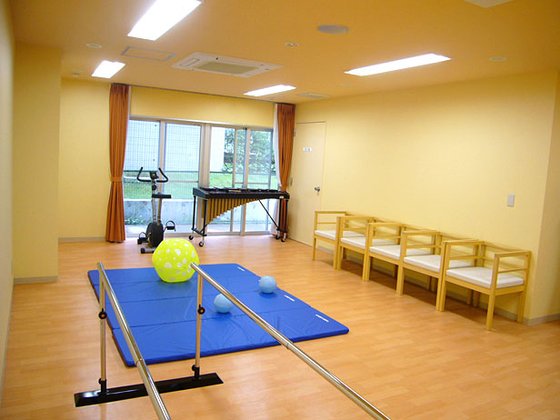 ＳＯＭＰＯケアラヴィーレ十日市場