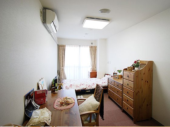 ＳＯＭＰＯケアラヴィーレ高座渋谷