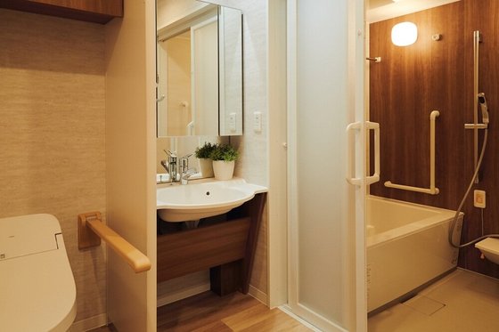 ＳＯＭＰＯケアラヴィーレ厚木