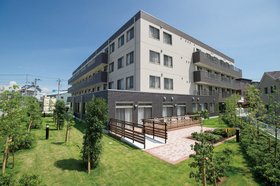 ＳＯＭＰＯケアラヴィーレ草加松原