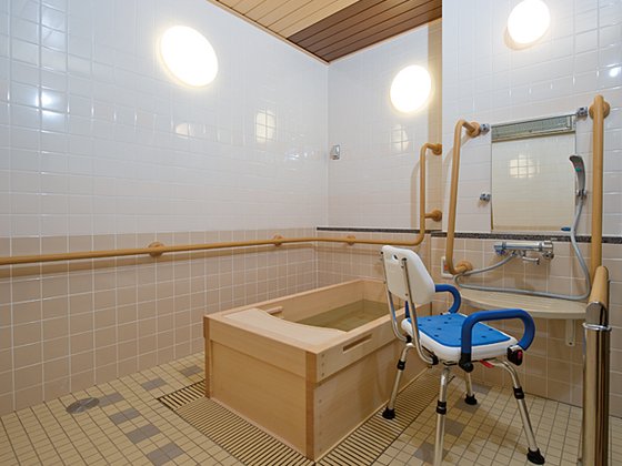 ＳＯＭＰＯケアラヴィーレ草加松原