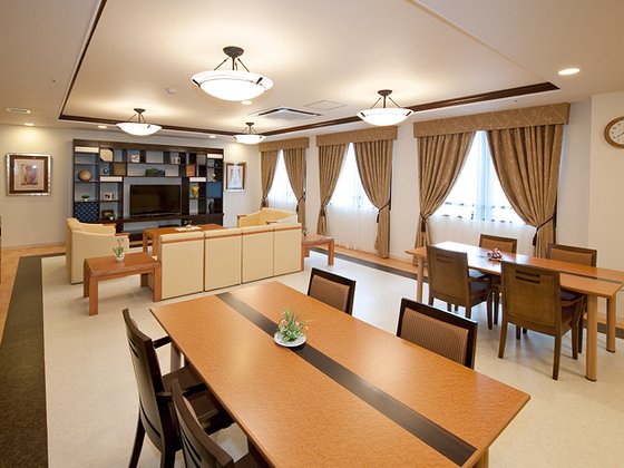 ＳＯＭＰＯケアラヴィーレ越谷