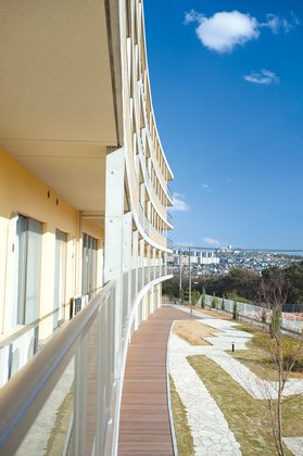 ＳＯＭＰＯケアラヴィーレ神戸垂水