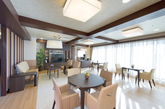 ＳＯＭＰＯケアラヴィーレ大宮弐番館