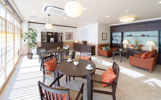 ＳＯＭＰＯケアラヴィーレ大宮弐番館