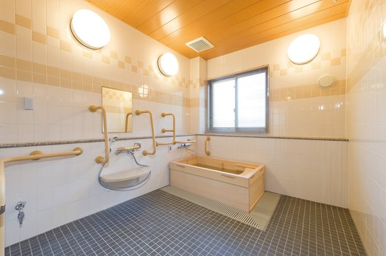 ＳＯＭＰＯケアラヴィーレ大宮弐番館