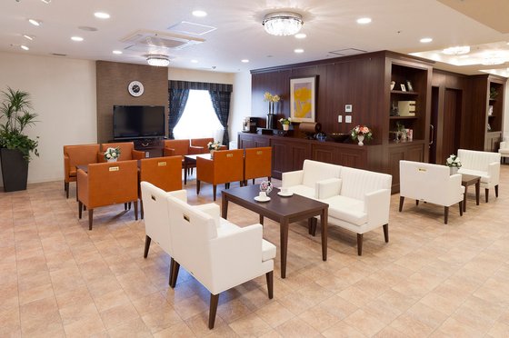 ＳＯＭＰＯケアラヴィーレ西大宮