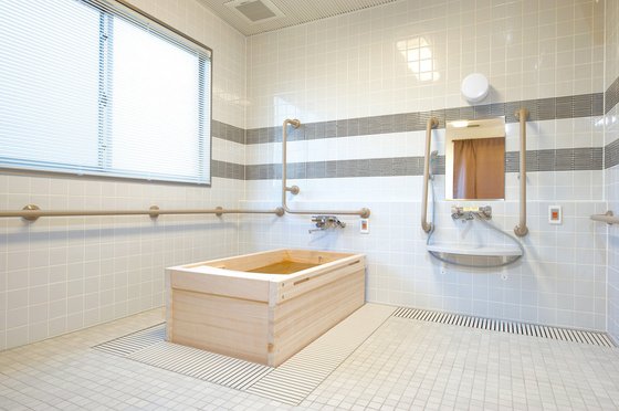 ＳＯＭＰＯケアラヴィーレ西大宮