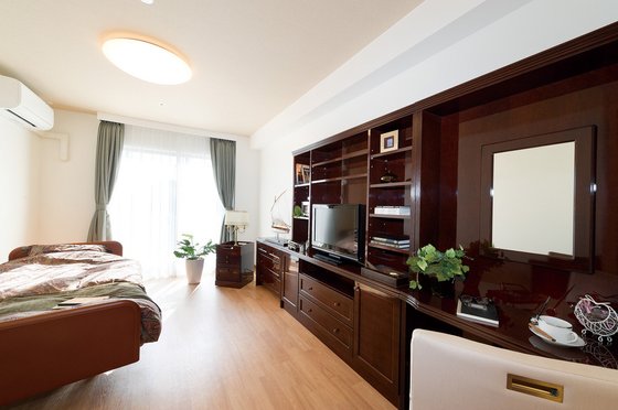 ＳＯＭＰＯケアラヴィーレ西大宮