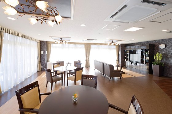 ＳＯＭＰＯケアラヴィーレ東大和