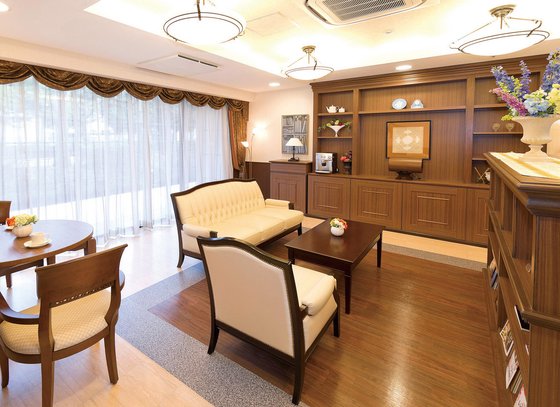 ＳＯＭＰＯケアラヴィーレ中央林間