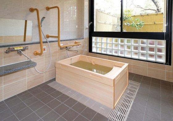 ＳＯＭＰＯケアラヴィーレ中央林間