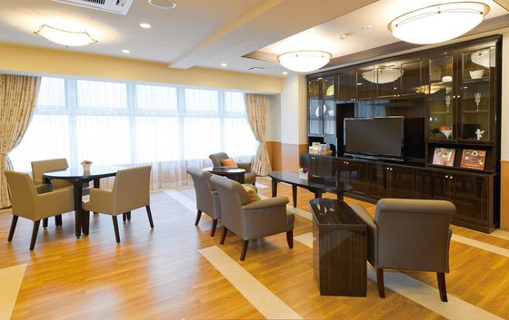 ＳＯＭＰＯケアラヴィーレ衣笠山公園