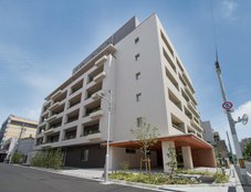 ＳＯＭＰＯケアラヴィーレ弁天町