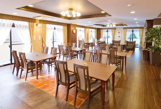 ＳＯＭＰＯケアラヴィーレ金沢八景