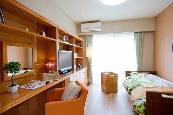 ＳＯＭＰＯケアラヴィーレ舟入