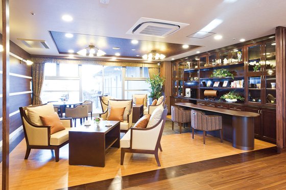 ＳＯＭＰＯケアラヴィーレ調布