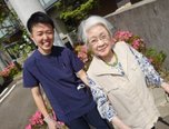 屋外でのリハビリの様子
