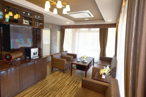 ＳＯＭＰＯケアラヴィーレ狛江