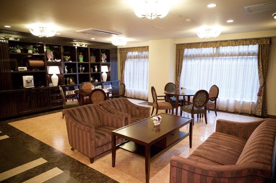 ＳＯＭＰＯケアラヴィーレ仙川