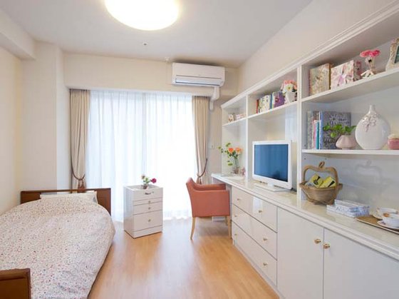 ＳＯＭＰＯケアラヴィーレ仙川