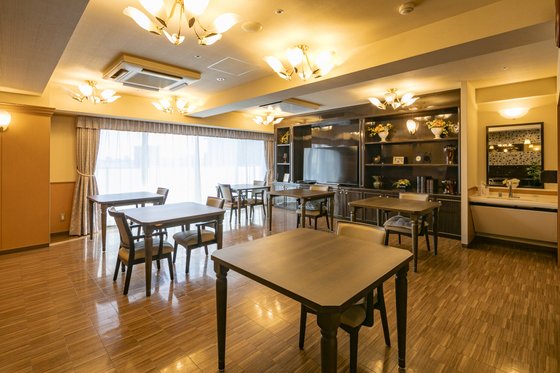 ＳＯＭＰＯケアラヴィーレ仙川