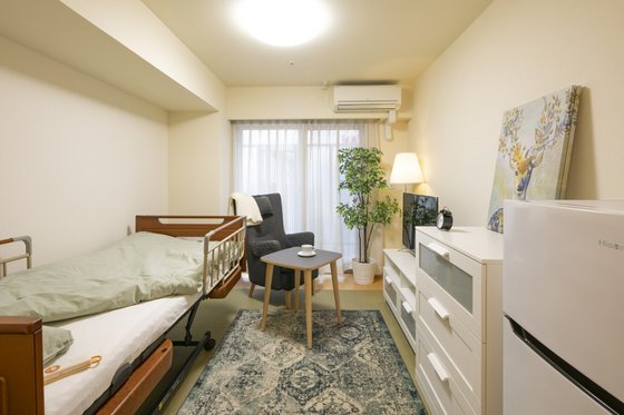 ＳＯＭＰＯケアラヴィーレ仙川