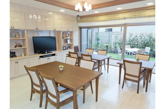 ＳＯＭＰＯケアラヴィーレ武蔵浦和