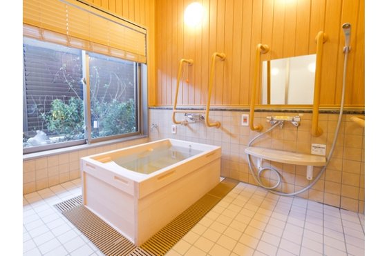 ＳＯＭＰＯケアラヴィーレ武蔵浦和