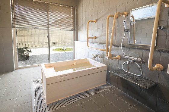 ＳＯＭＰＯケアラヴィーレ南大泉