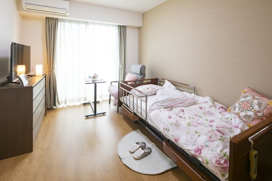 ＳＯＭＰＯケアラヴィーレ船堀