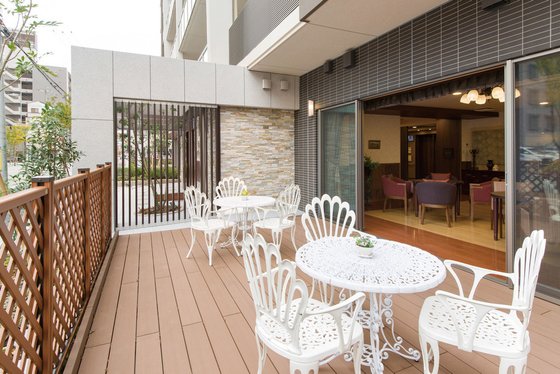 ＳＯＭＰＯケアラヴィーレ南堀江